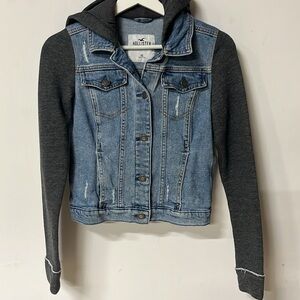 Holister Hooded Jean Jacket Sz XS knit sleeves & hood EUC blue & Grey
